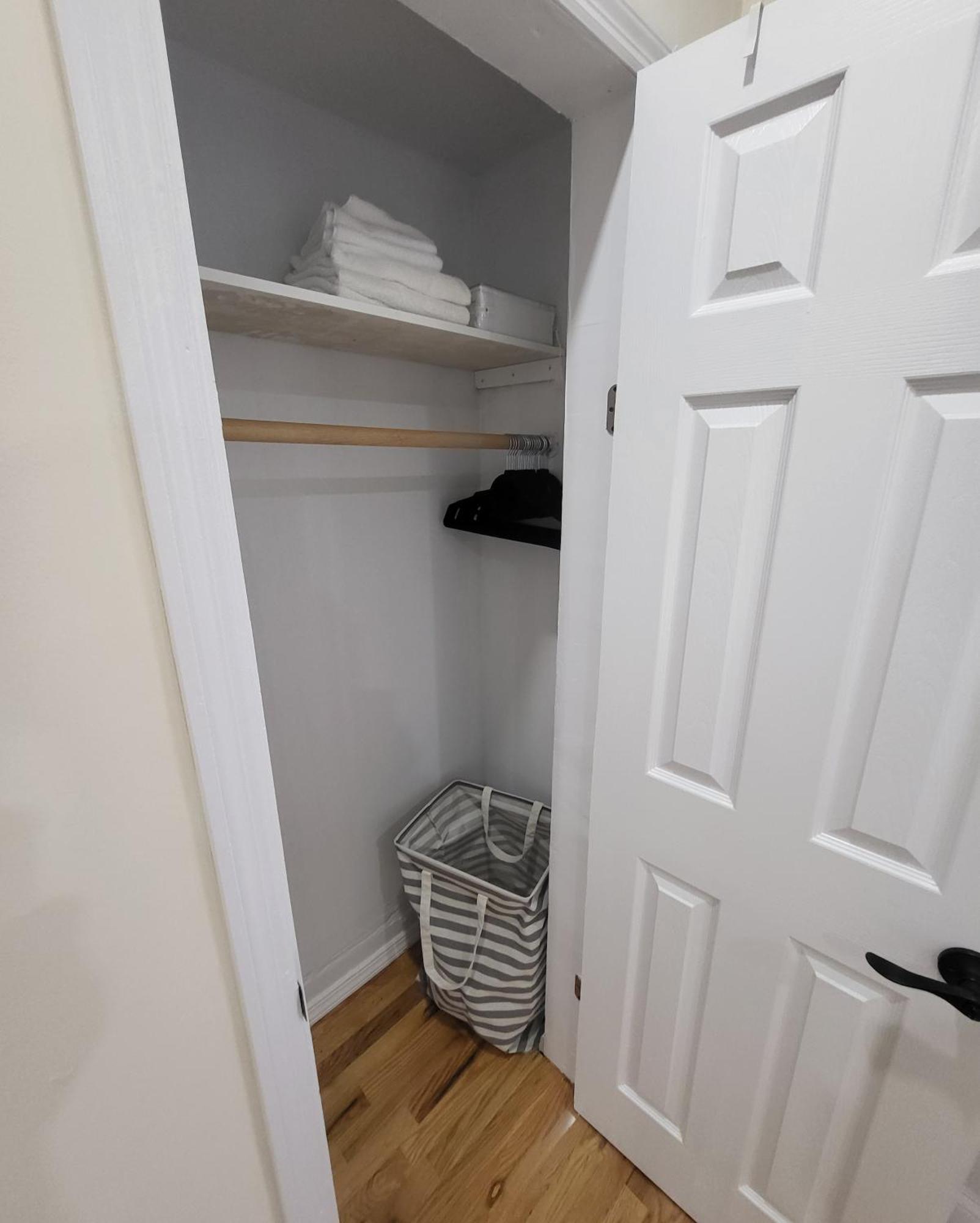 Apartamento Ooohlala! 2 Beds And 2 Full Baths W/Free Parking Newark Exterior foto