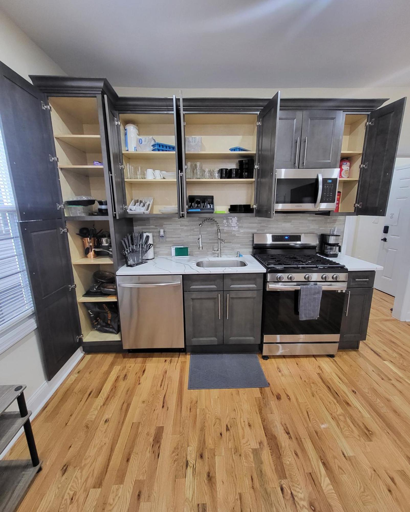 Apartamento Ooohlala! 2 Beds And 2 Full Baths W/Free Parking Newark Exterior foto